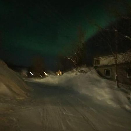 Trivelig Fritidshus Pa Arnes, Senja Straumstad Exterior foto